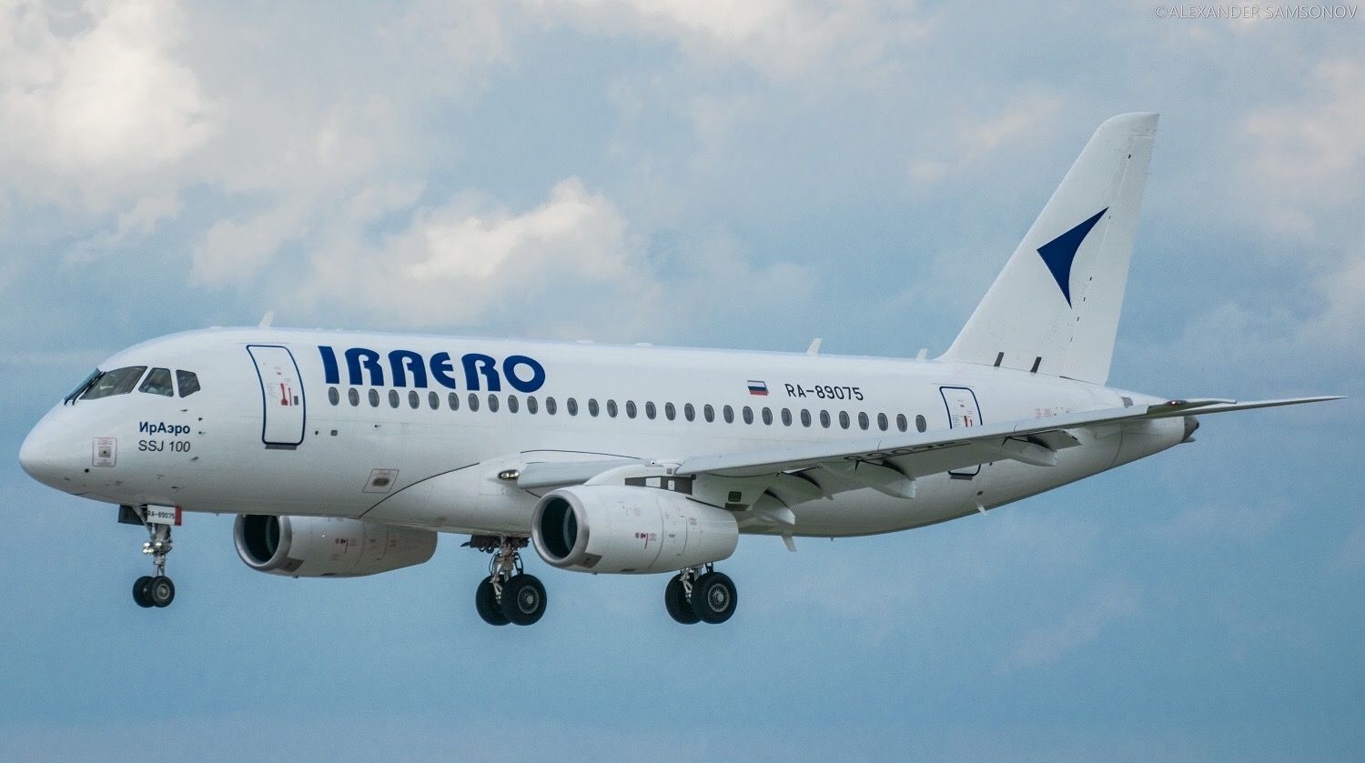 Sukhoi Superjet чуть не разбился в московском аэропорту из-за ошибки пилота: опубликовано видео инцидента