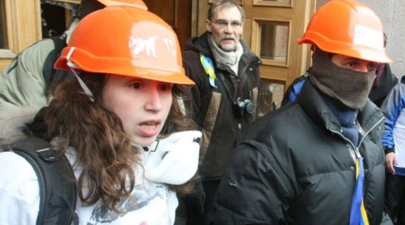 Пока мы сидим в карантине, нам меняют ценности