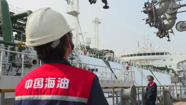 О полноте налитой бочки - Производители нефти уткнулись в дно сокращений