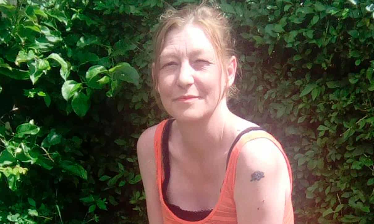 Агенты ГРУ могли намеренно оставить яд «Новичок» в общественном месте в Солсбери, чтобы отравить больше людей -The Guardian.