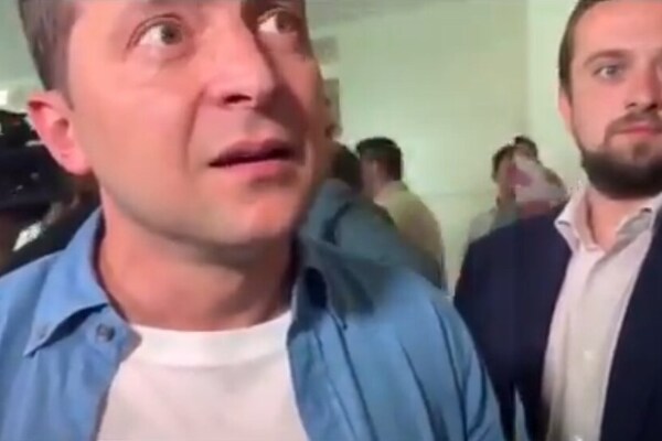 Вот что реально вызывает омерзение, так это двуличность