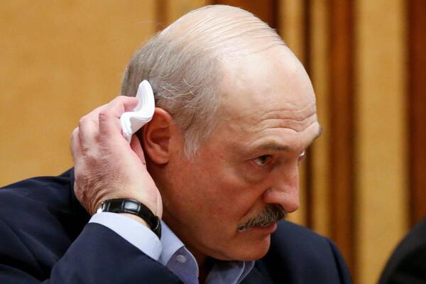 У Лукашенко инсульт