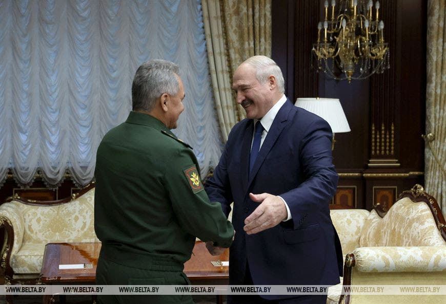 Лукашенко попросил у Путина некоторые типы вооружения