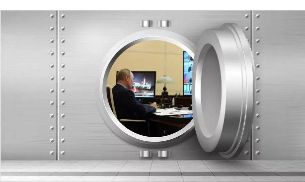 Путин на передержке. Как в России власть и народ спасаются от коронавируса и друг от друга