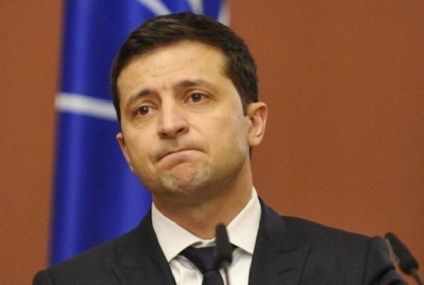 Зеленскому лучше всего сейчас воспользоваться поводом и подать в отставку и продолжить снимать Сватов…