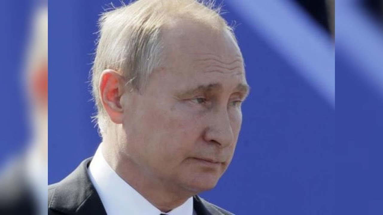 Кремль проводит спецоперацию "Не трогайте Путина, он и так уходит"