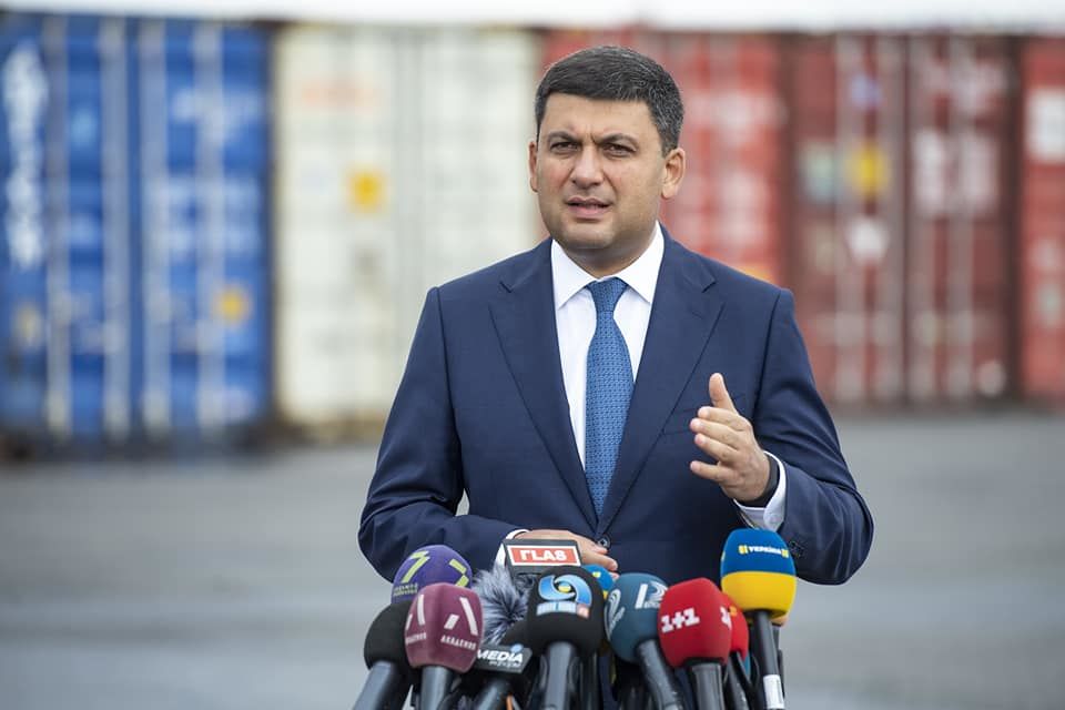 Время звать взрослых