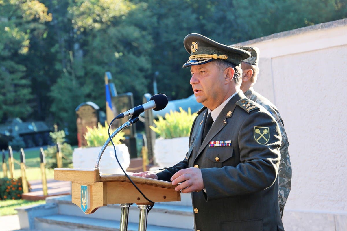 СМИ: Военные чиновники получили миллионы гривен при увольнении (Видео)