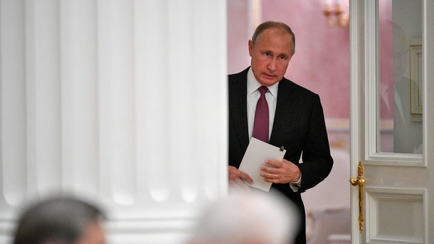 "Танец на костях" Путина: сценарий трансфера в России