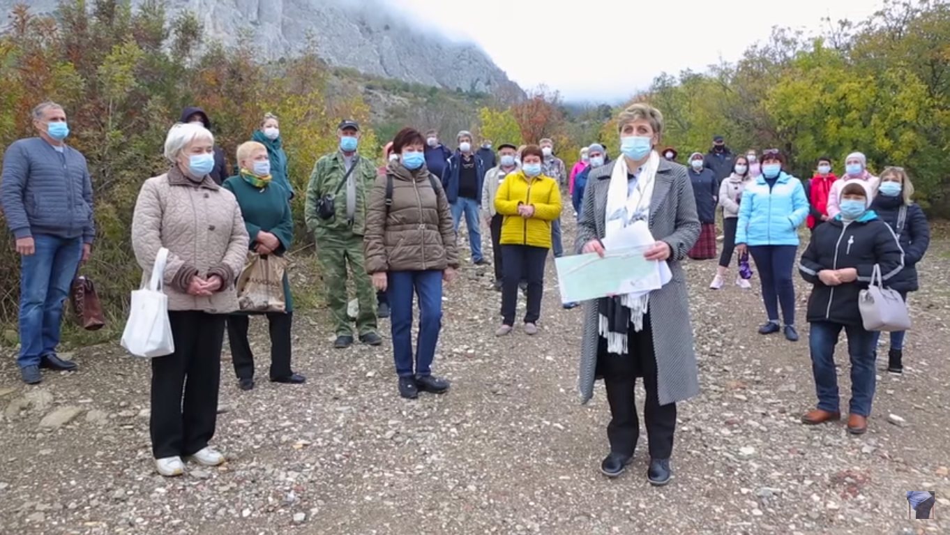 Жители Крыма записали видеообращение к Путину, пожаловавшись на проблемы с землей