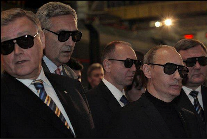 "Никто не даст нам избавленья"...