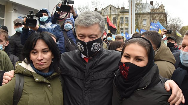 "Не готовь камеру другому – сам в нее сядешь". В партии Порошенко прокомментировали слова Зеленского