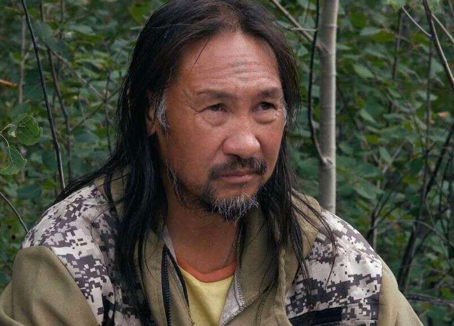 Якутский шаман на белом коне поедет в новый поход против Путина