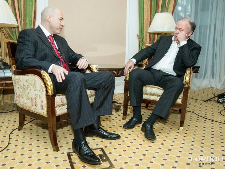 Покушения на Путина, импотент Лукашенко, серийный убийца Ходорковский. Интервью Гордона с Карауловым. (Видео)