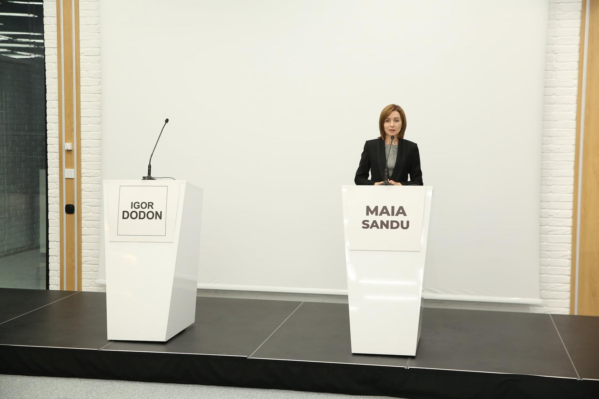 Дело – в Крыме: поразительная разница между Санду и Додоном