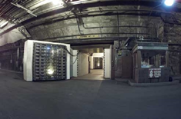 В Геленджике — маленький дворец. Вот на Алтае…