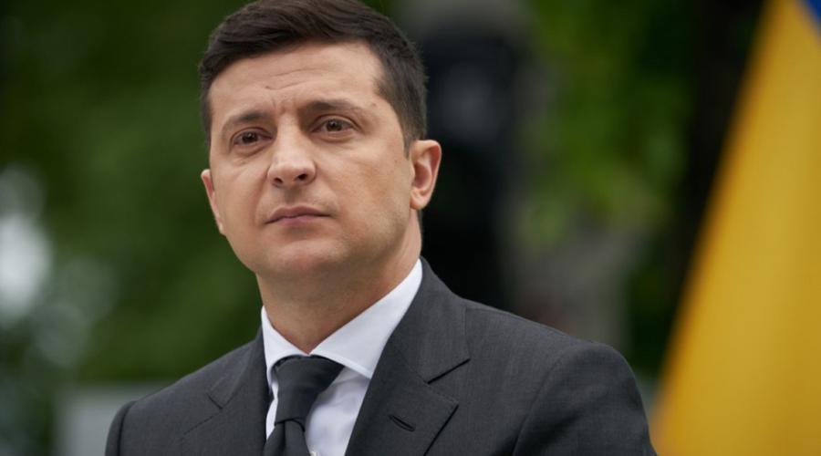 Зеленский собственными руками роет яму монобольшинству