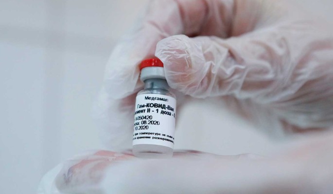 У Путина ответили на отказ Зеленского от российской вакцины