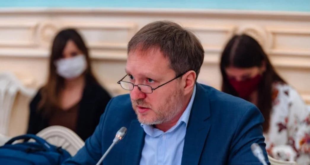 Депутат «Голоса» избил стендапера на концерте в Киеве