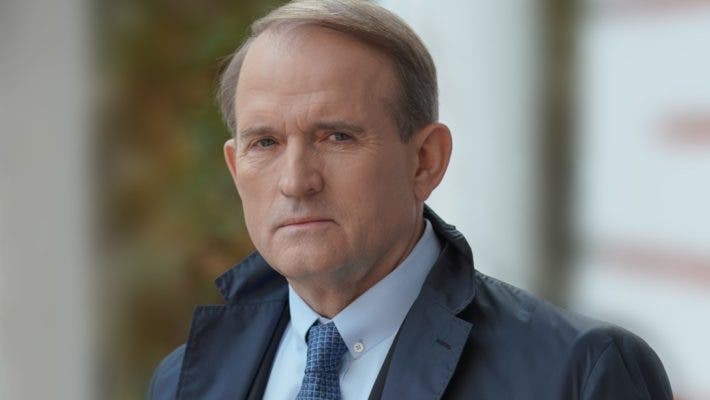 Новый телеканал людей Медведчука начал вещание и был отключен через час после запуска