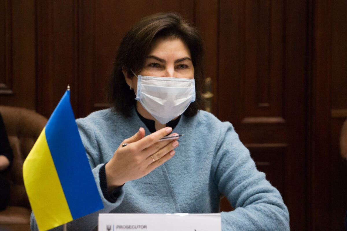 Пока США вводят санкции, Венедиктова продолжает отмазывать Коломойского