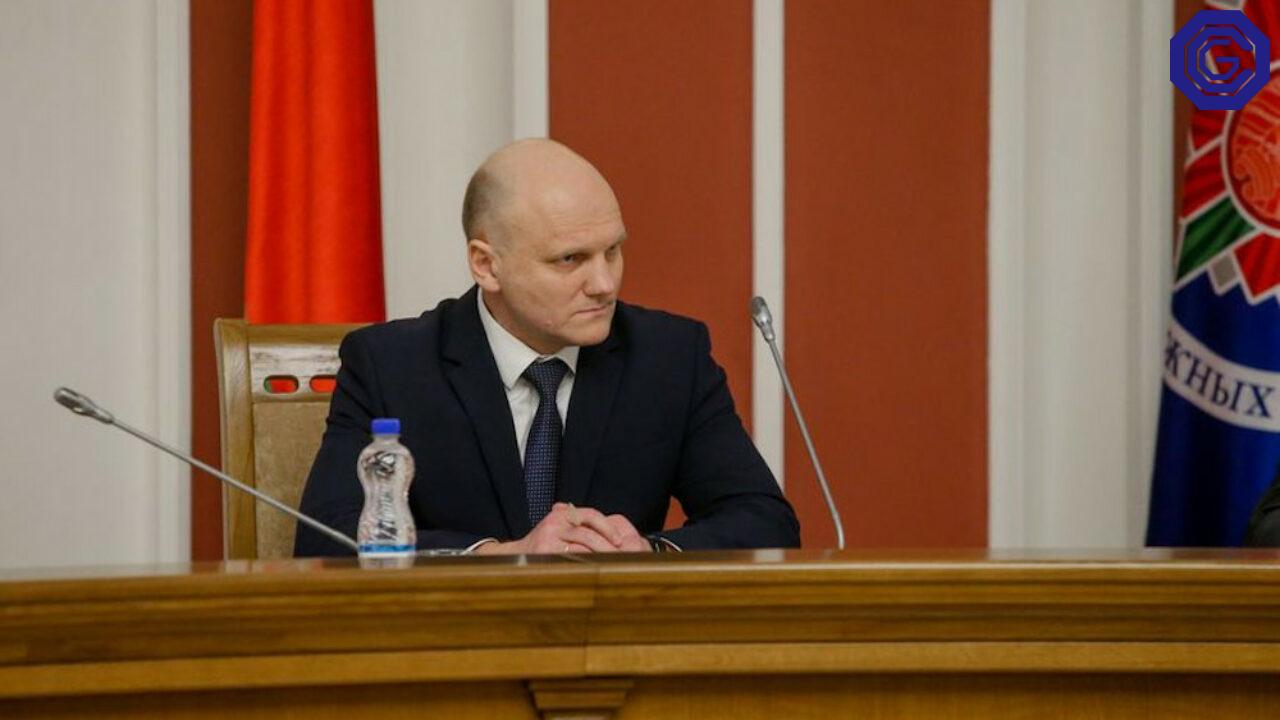 Глава КГБ Беларуси заявил об "огромных партиях оружия из Украины для терактов". В МИД Украины это назвали "полной чушью"