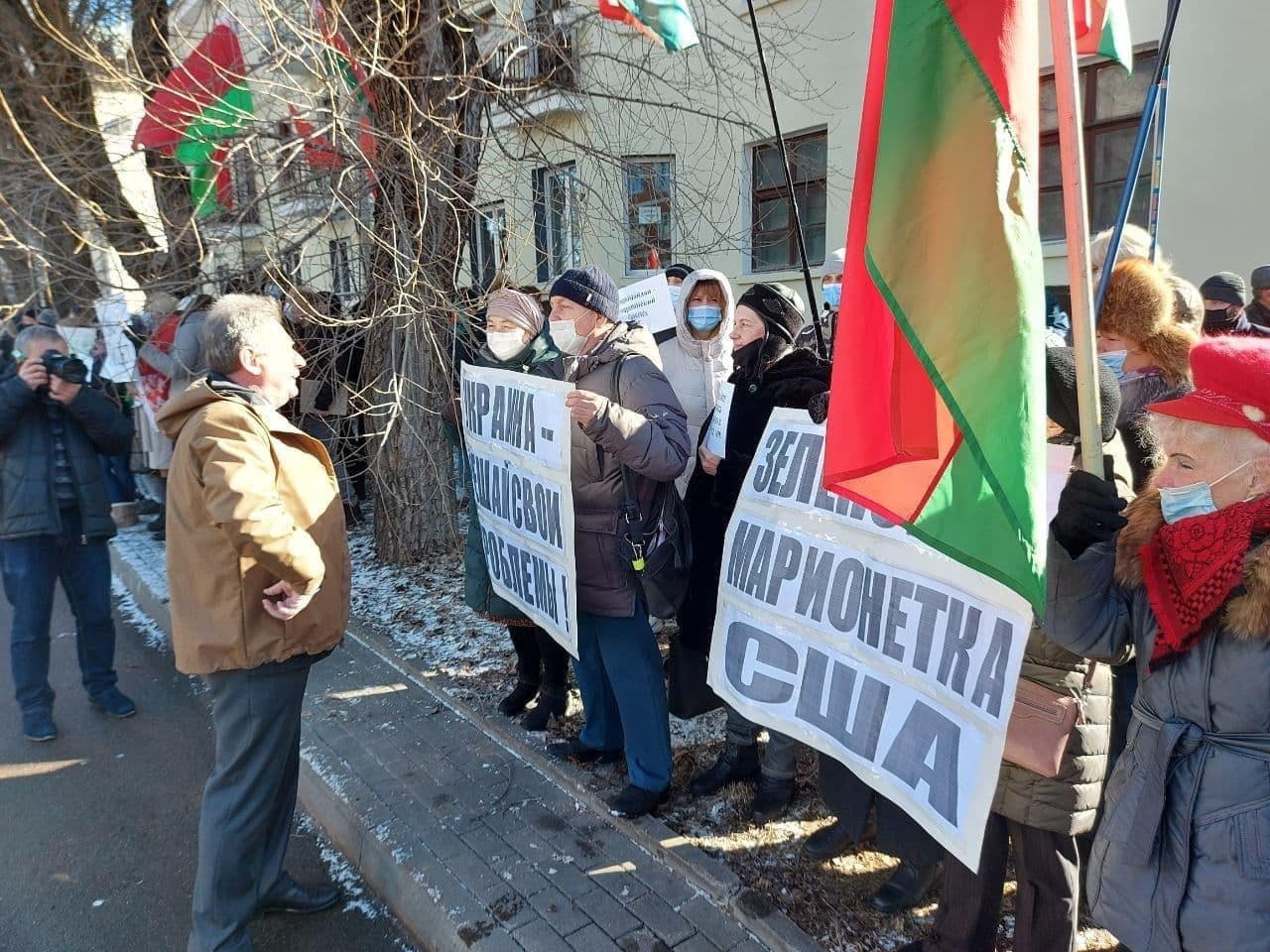 В Минске под посольством Украины состоялся согнанный властями Беларуси митинг (Видео)
