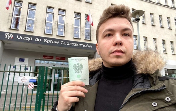 СМИ: Роман Протасевич попал в больницу в тяжелом состоянии