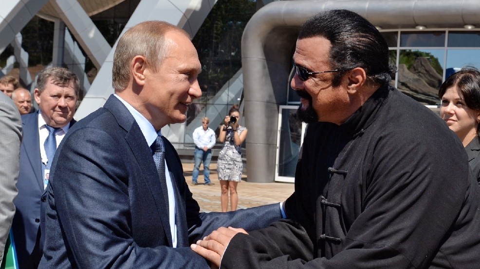 Сигал вступил в партию Прилепина «За правду» и проходит в США как криптовалютный мошенник