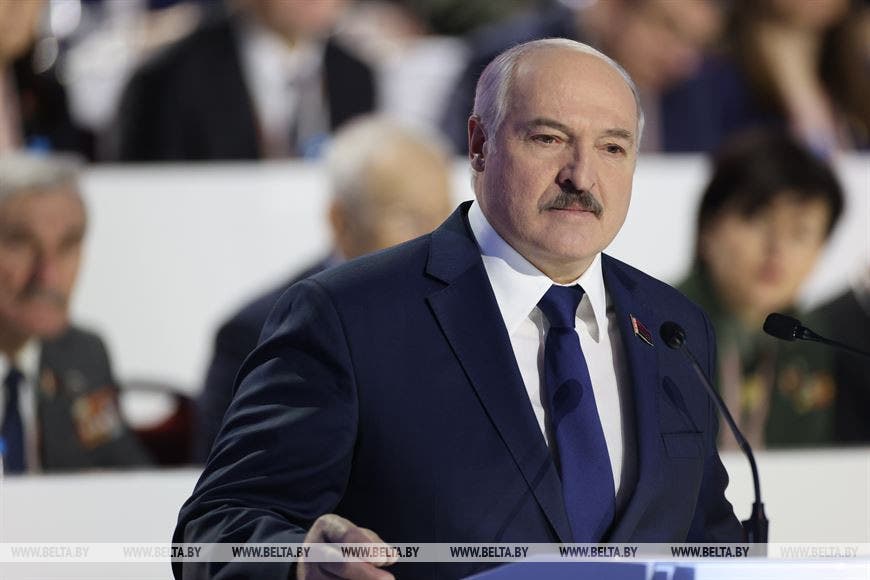 Режим Лукашенко де-факто признал марионеточные "республики" на Донбассе