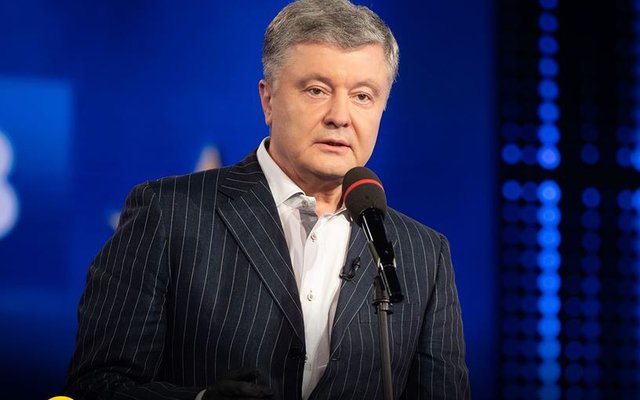 Порошенко о пленках Bihus: Использовать вопрос пленных в политической борьбе – скотство