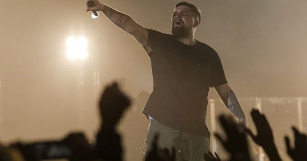 Баста выступил в Одессе, но без драки не обошлось (Видео)