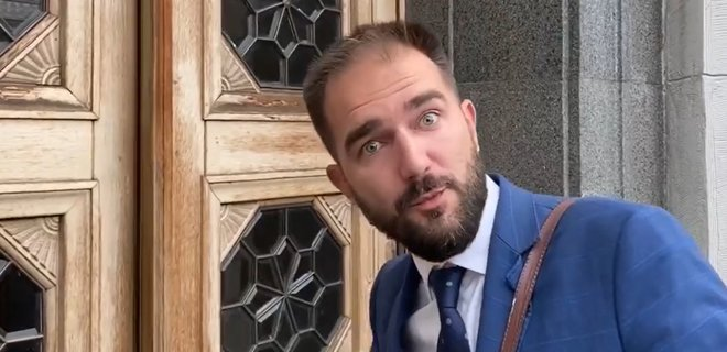 Юрченко заявил, что никогда не употреблял наркотики. И пиво в 2009 году он не воровал. Ему подсунули, все это спланировано его оппонентами