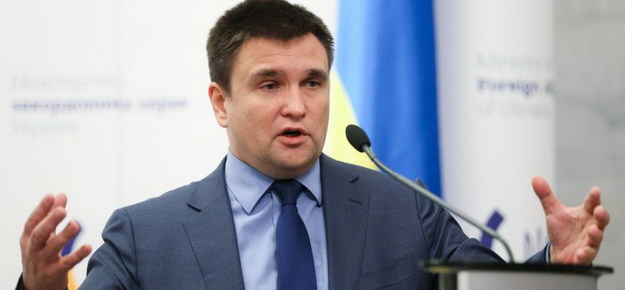 Верила Путину: Климкин рассказал, как Меркель отказывалась признавать агрессию России