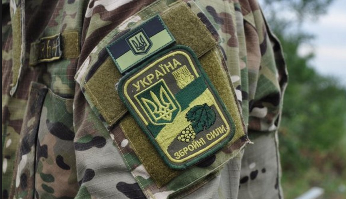 Начали закручивать гайки: названы главные причины, почему военные уходят из ВСУ. Видео