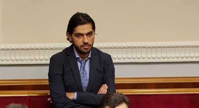 Лерос просит Зеленского обратиться к Путину за наградой для Ермака. Это обращение зачитали в Раде (Видео)