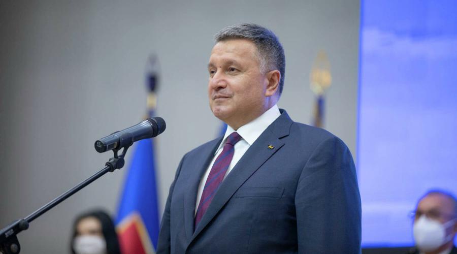 Вчера экс-глава МВД Аваков сделал заявку на возвращение в «большую политику» Украины