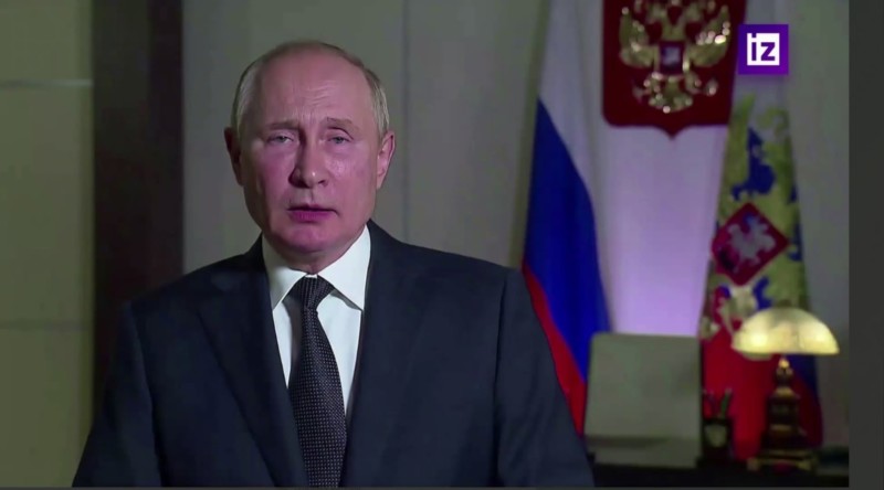 “Всё, что Путин делает, это попытка остановить время…”