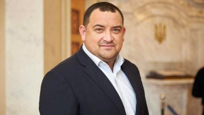 «Я ж*пу рву за всех»: НАБУ показало, как нардеп Кузьминых получил полмиллиона взятки