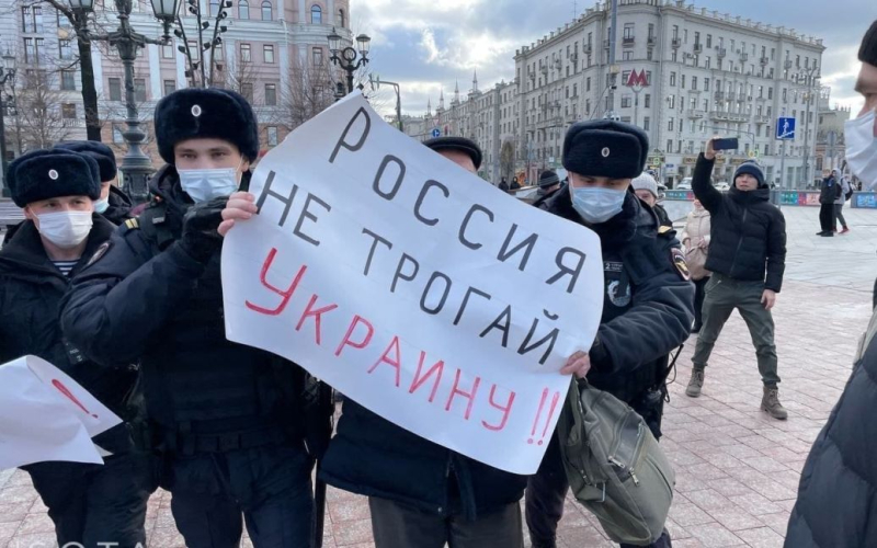 "Вы будете прокляты поколениями!": Конгресс интеллигенции РФ обнародовал открытое письмо разжигателям войны