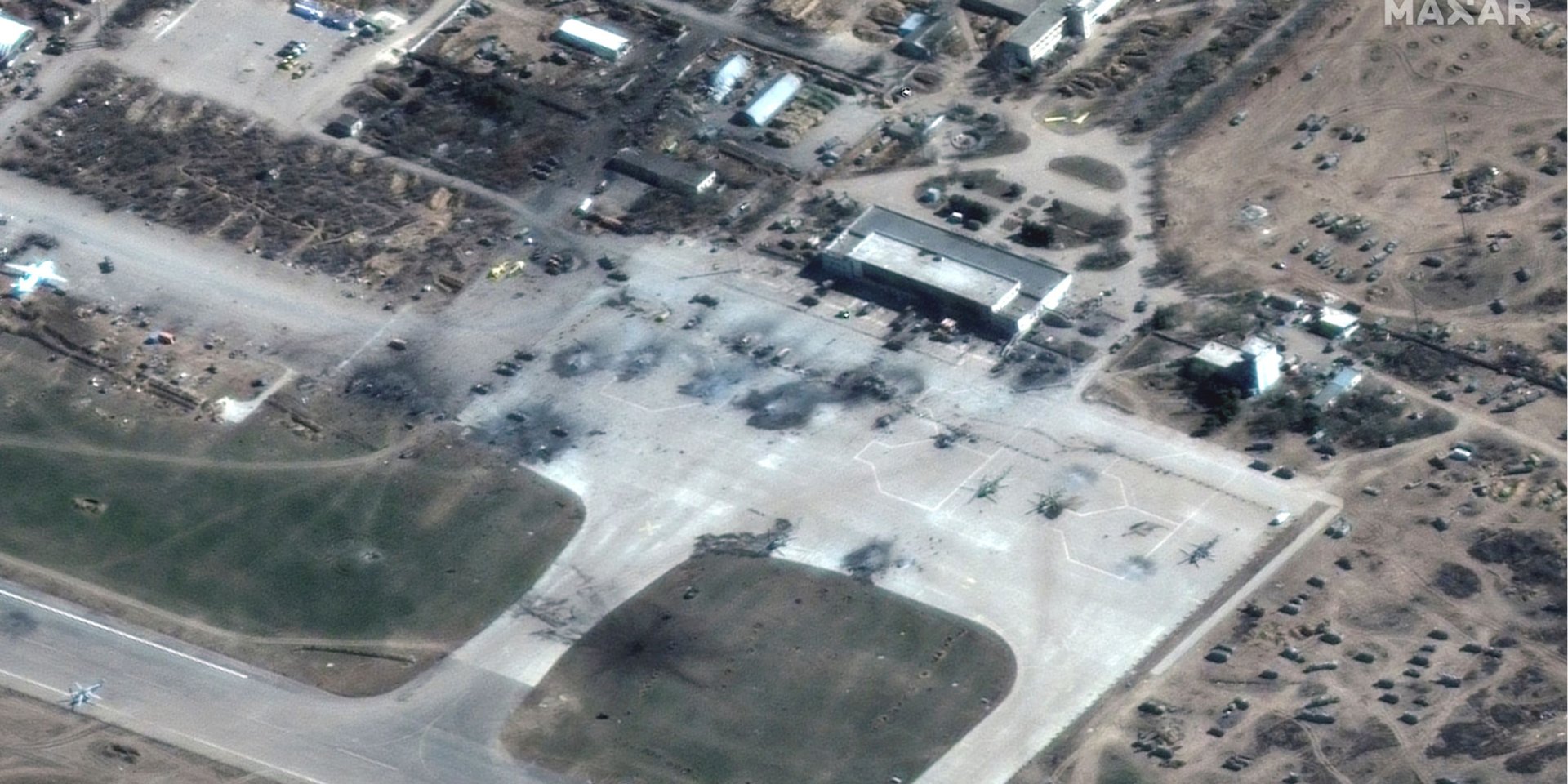 Девятого раза не будет? Россия вывела вертолеты с аэродрома в Чернобаевке – СМИ