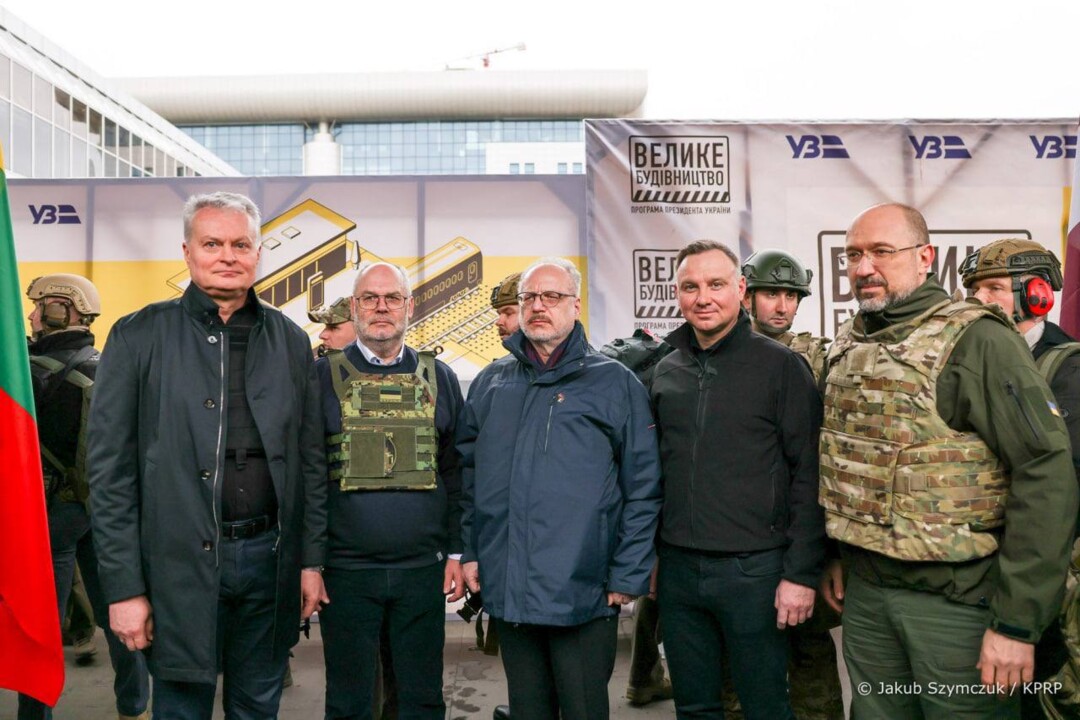 Для разговора с Зеленским в Киев прибыли президенты сразу четырех стран - Польши, Эстонии, Латвии и Литвы (фото)