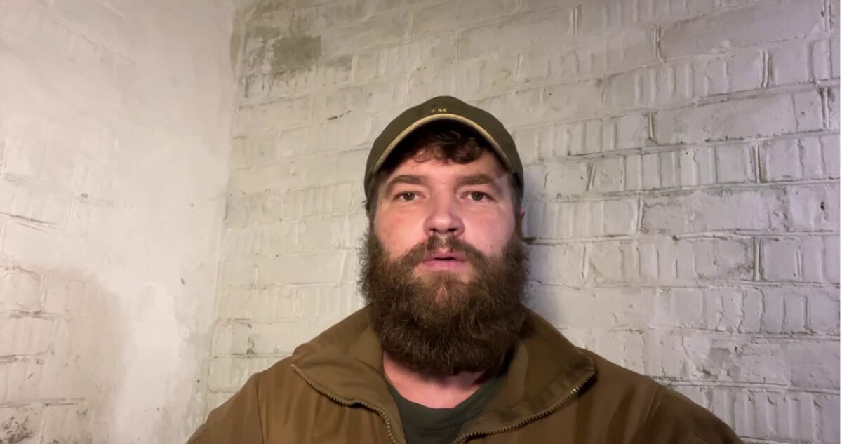 Каждый час — 2 оккупанта, каждые 3 часа — вражеская техника: «Азовцы» рассказали о потерях РФ в Мариуполе