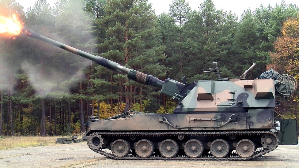 Арестович: Западная тяжёлая артиллерия массово пошла в Украину (Видео)