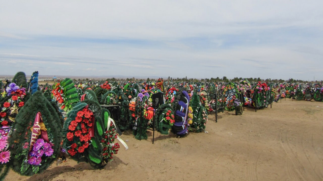 И никто не узнает, где могилка твоя (Часть 1)