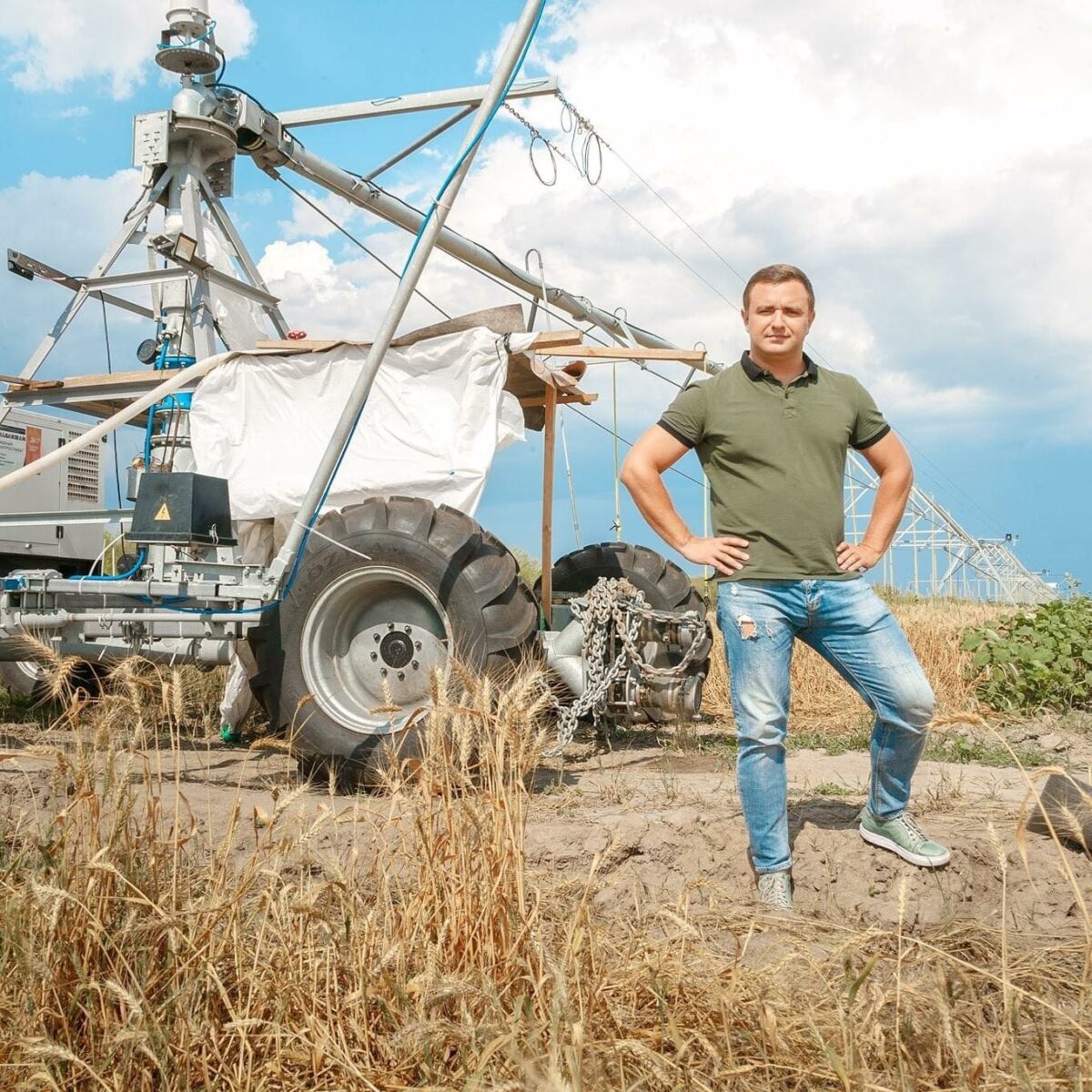 Нардеп от “Слуги народа” Ковалев встретился с человеком Путина в Херсоне и заявил, что “Россия здесь навсегда”