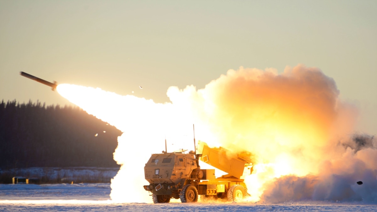 Оккупанты жалуются, что ВСУ ударили по их тыловой базе при помощи HIMARS