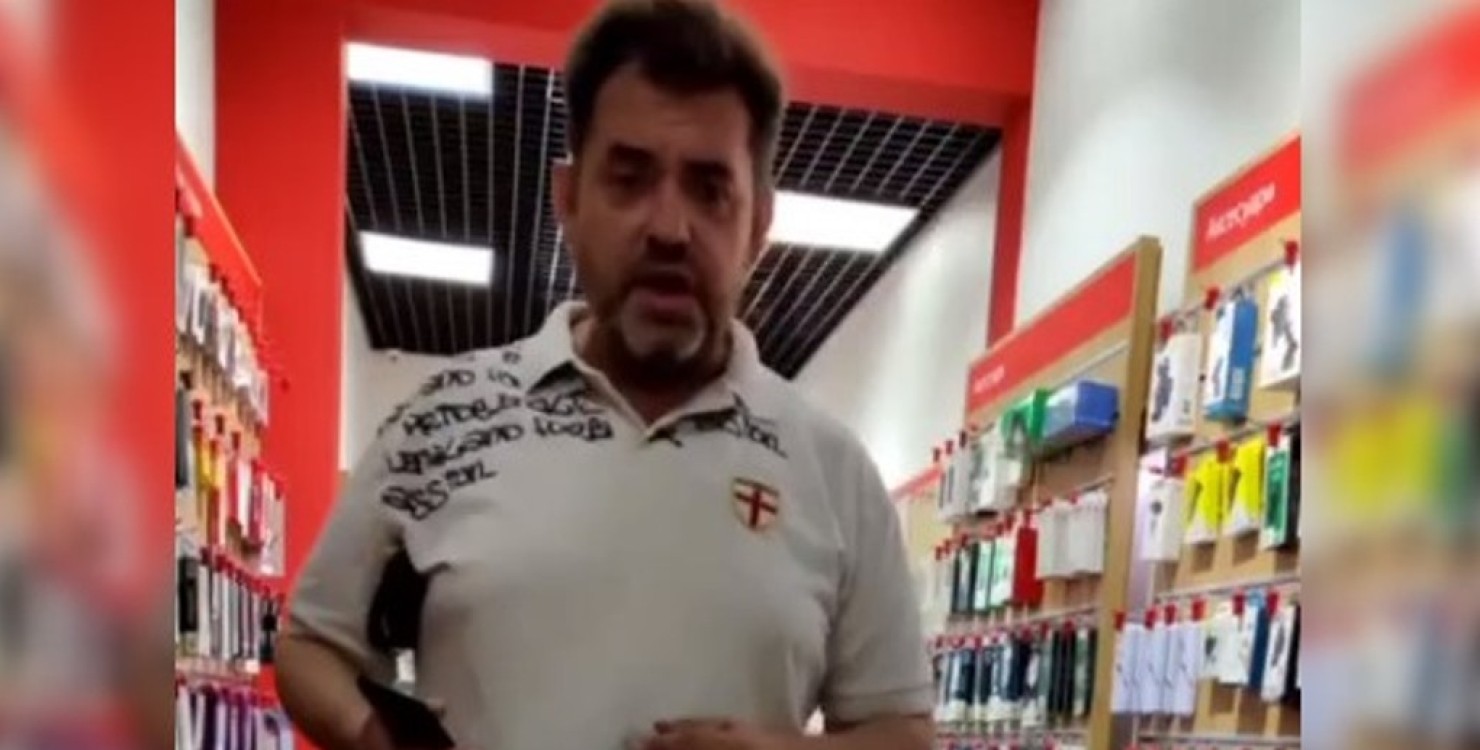 "Ты не в Украине, ты в Одессе!" Агрессивный посетитель магазина устроил скандал, но его поставили на место. Видео
