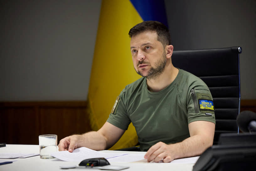 Зеленский прокомментировал удары ВСУ по мосту возле Херсона
