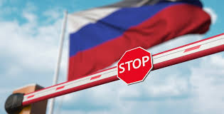 Россиянам нужно закрыть въезд в другие страны к чертовой матери. Хотите, сука, гнить – гнийте у себя в болоте